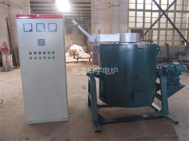 傾轉(zhuǎn)式鉛、銀合金坩堝熔煉爐
